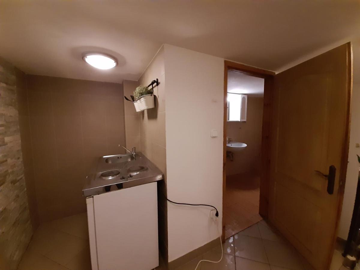 Apartman Voeroesmarty Budapeszt Zewnętrze zdjęcie