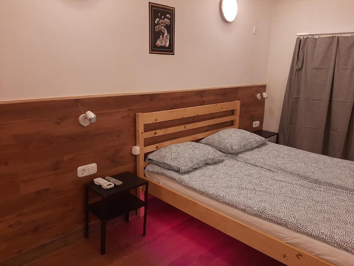 Apartman Voeroesmarty Budapeszt Zewnętrze zdjęcie