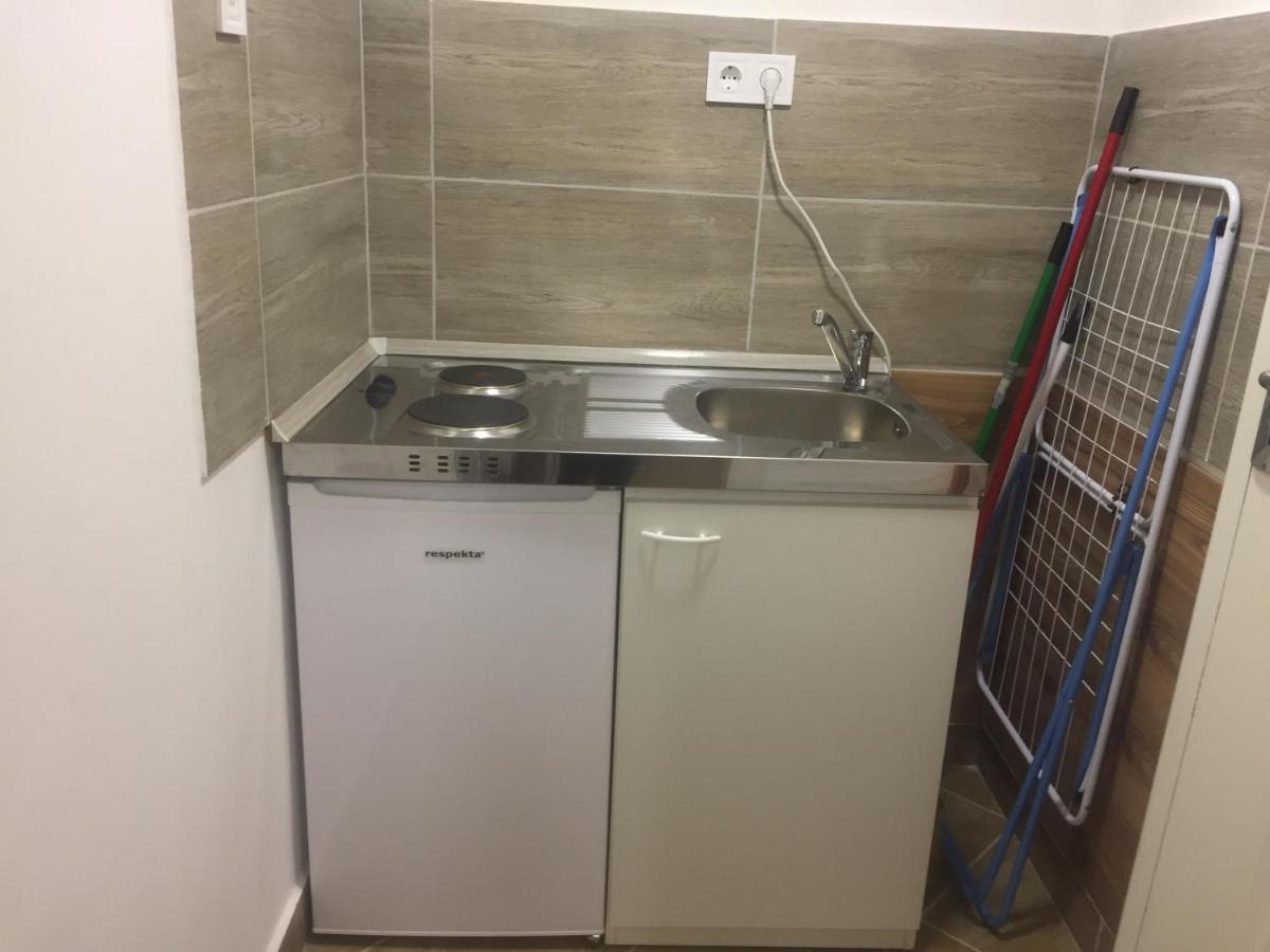 Apartman Voeroesmarty Budapeszt Zewnętrze zdjęcie